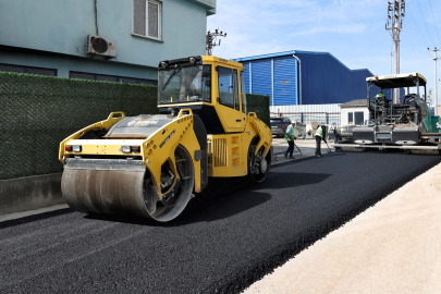 Bursa Büyükşehir Belediyesi Gürsu’da yol yatırımlarını sürdürüyor