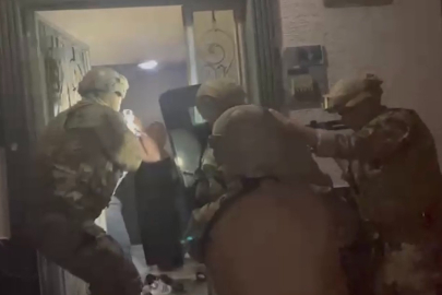 Bursa merkezli 3 ilde nefes kesen baskın