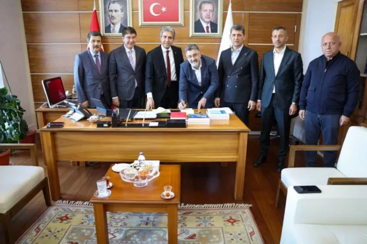 Kadir Kumbul resmen AK Parti üyesi oldu!-Bursa Hayat-3