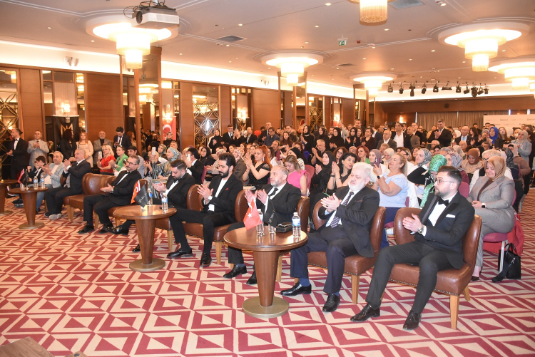 Bursa merkezli MB Group’tan küresel sağlık markası hamlesi - Bursa Hayat Gazetesi-2