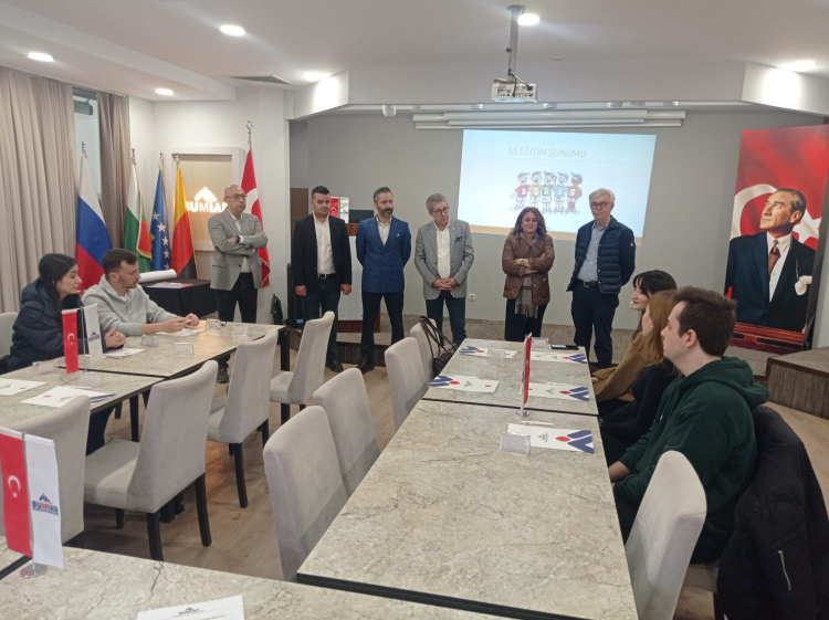 Genç mühendislere 13 haftalık imalat yönetimi programı - Bursa Hayat Gazetesi-2