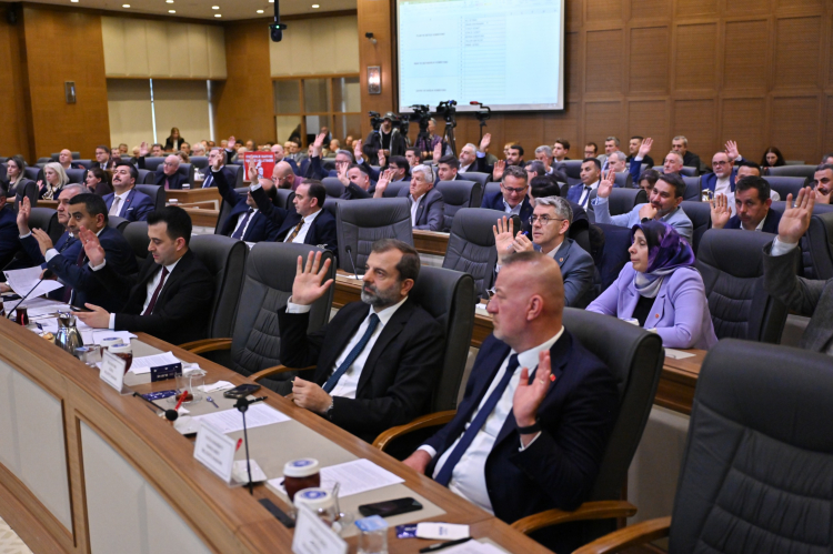 Bursa Büyükşehir Meclisi’nde yeni dönem! Görev dağılımı netleşti-Bursa Hayat-3