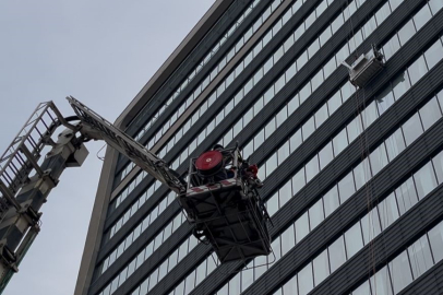 Bursa’da itfaiyeden nefes kesen kurtarma operasyonu!
