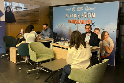 Yurt dışında eğitim hayali kuran gençlere rehberlik hizmeti