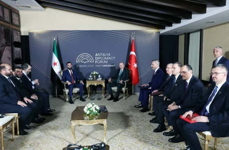 Antalya’da kritik temas! Erdoğan ile Şara bir araya geldi-Bursa Hayat-2