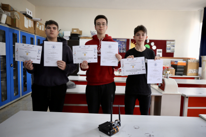 Bursa’dan bilimsel başarı: Öğrencilere dünya sahnesinde büyük ödül!