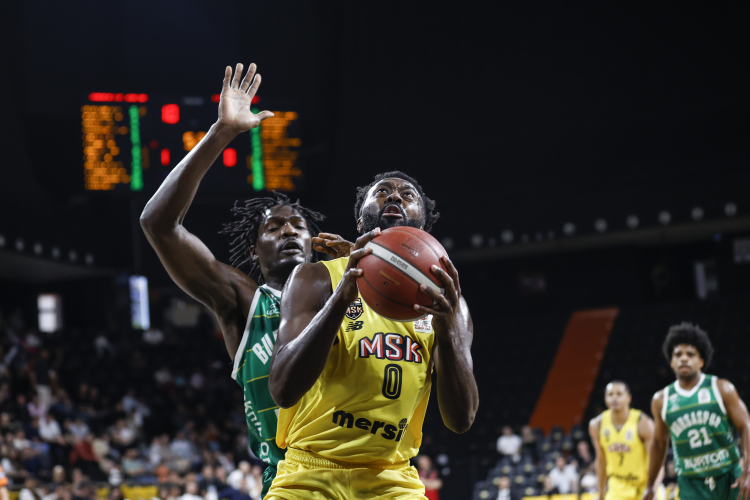 Bursaspor Basketbol, Mersin engelini aştı! -Bursa Hayat-3