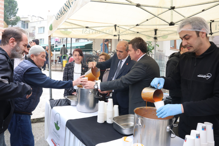 Başkan Erkan Aydın’dan manevi ziyaret ve vatandaşlarla buluşma - Bursa Hayat Gazetesi-4