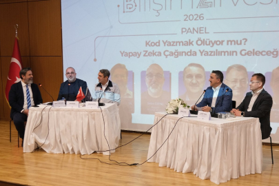 Mudanya Üniversitesi’nde geleceğin teknolojileri masaya yatırıldı