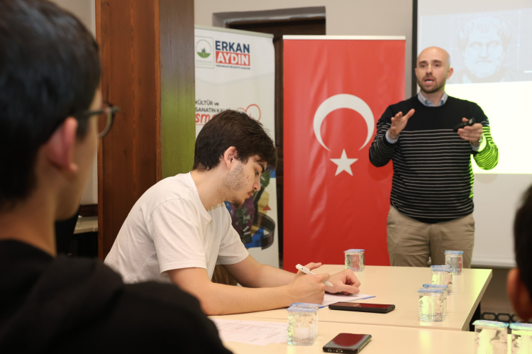 Osmangazi’de gençlere eleştirel düşünme eğitimi - Bursa Hayat Gazetesi-3