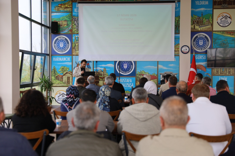 Bursa’da çiftçilere budama ve çilek yetiştiriciliği eğitimi-Bursa Hayat-2