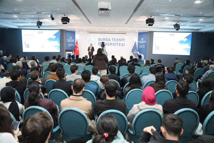 Türkiye’nin havacılık serüveni BTÜ’de anlatıldı!-Bursa Hayat-3