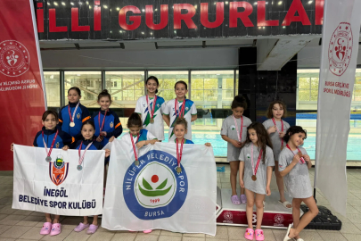 Bursa’da 23 Nisan yüzme yarışlarında İnegöl fırtınası