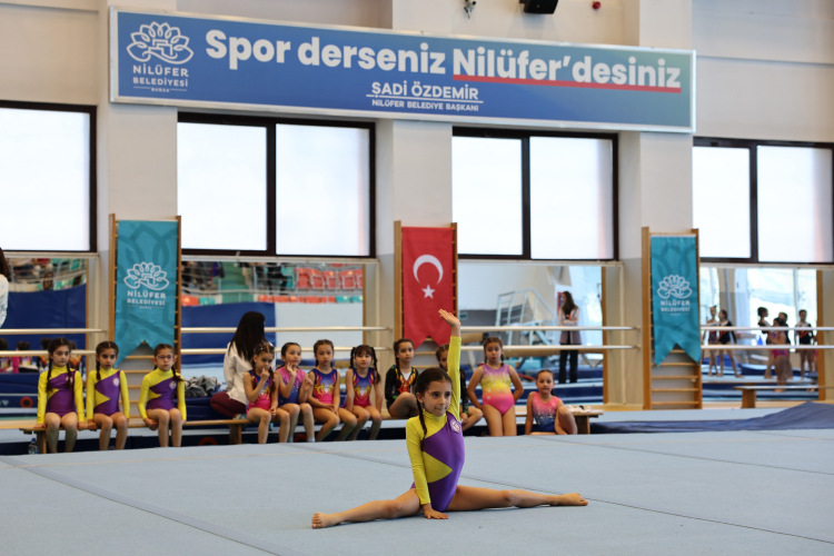 Nilüfer’de spor şöleni başladı: Genç yetenekler sahada devleşti!-Bursa Hayat-5