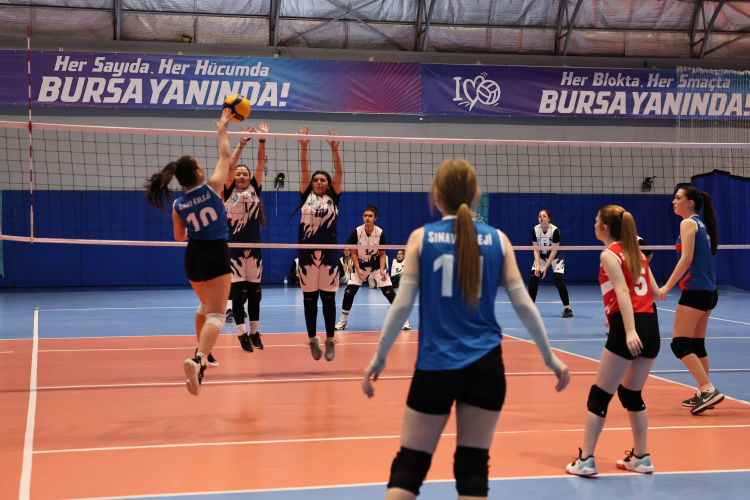 Nilüfer’de spor şöleni başladı: Genç yetenekler sahada devleşti!-Bursa Hayat-3