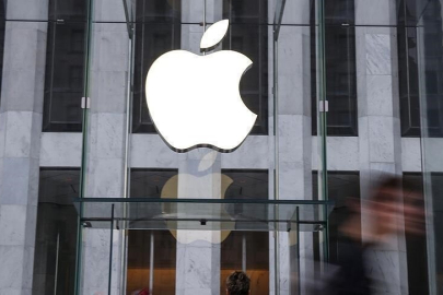 Apple’da tarihi değişim: Tim Cook CEO’luk görevini devrediyor!