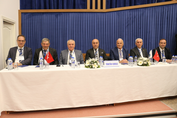 Marmarabirlik’te Ali Yıldız ve ekibi 4 yıl daha görevde - Bursa Hayat Gazetesi-2