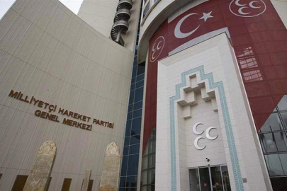 Semih Yalçın duyurdu: MHP Ardahan İl Teşkilatı kapatıldı!