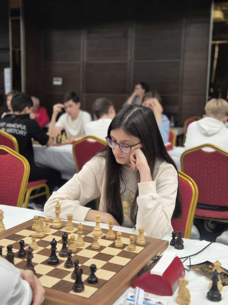 Bursa’dan dünya arenasına: Arya Aydoğan’dan büyük başarı!-Bursa Hayat-2