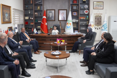 İznik'te 23 Nisan coşkusu: Başkanlık koltuğu Ada'ya emanet!