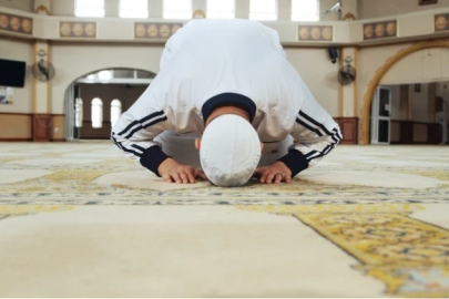 Kütahya namaz vakitleri yayımlandı | 22 Nisan 2026 Çarşamba