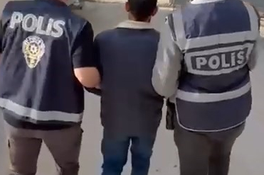 Bursa’da aranan şahıslar kıskıvrak yakalandı