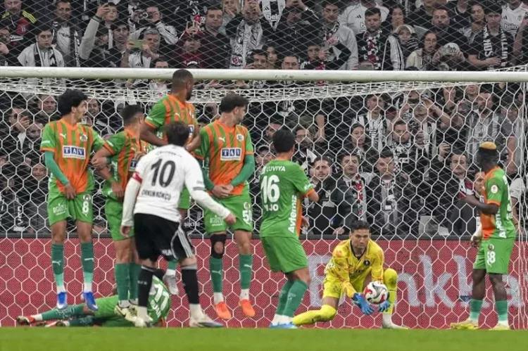 Kartal’dan net galibiyet: Yarı final bileti geldi!-Bursa Hayat-2