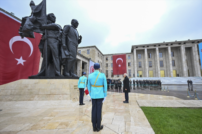 Devlet erkanı Anıtkabir’i ziyaret etti!