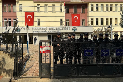 Halfeti Belediyesi'ne operasyon!