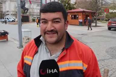 Temizlik işçisinden örnek davranış!