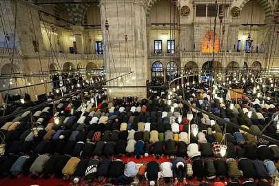 Sakarya’da güncel namaz saatleri  | 25 Nisan 2026 Cumartesi