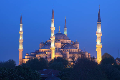 Bursa namaz saatleri 26 Nisan 2026 Pazar | Güncel namaz vakitleri