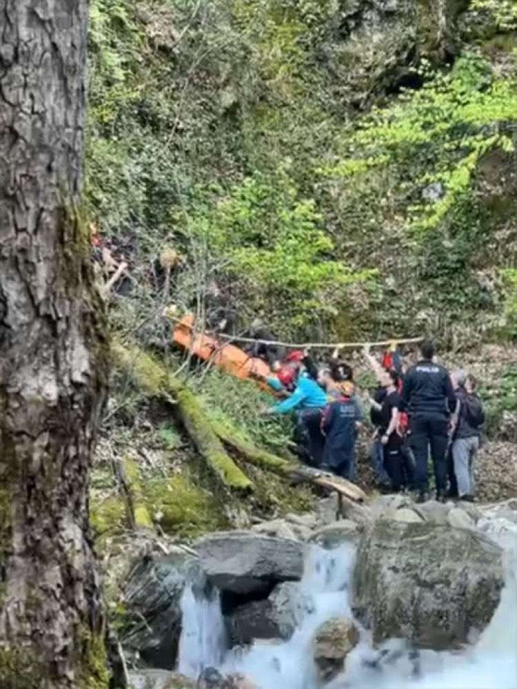 Bursa'da dere yatağına düşen adam ölümden döndü - Bursa Hayat-2