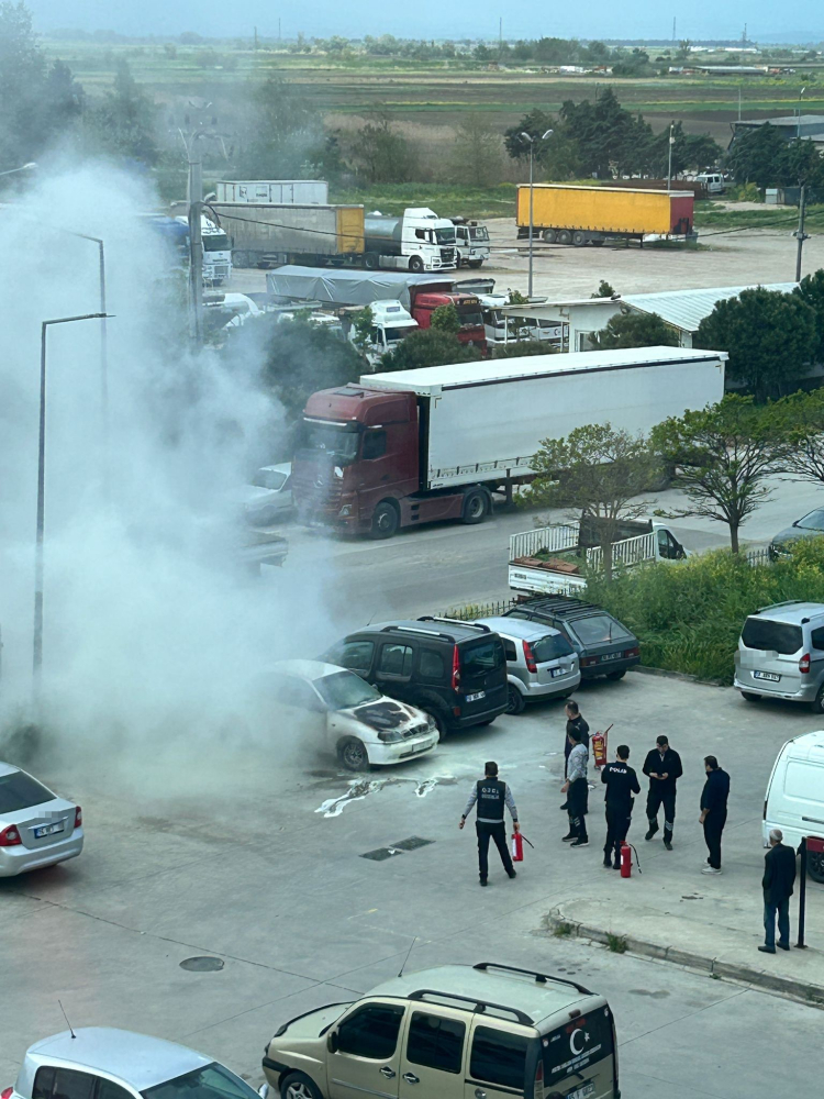 Bursa'da hastane otoparkında korku dolu anlar - Bursa Hayat -3