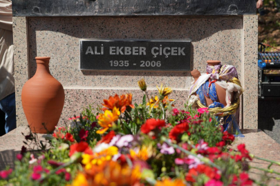 ‘Haydar Haydar’ın ustası Ali Ekber Çiçek’e duygusal vefa