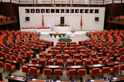 Fahiş aidatlara TBMM engeli: Artık yönetimler tek başına zam yapamayacak!