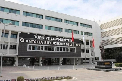 Antalya Belediyesi'ne operasyon!