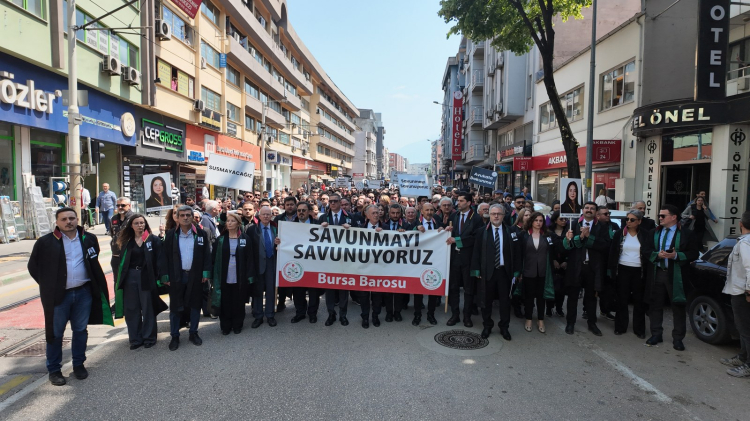 Bursa'da hukukçular öldürülen Hatice Kocaefe için ses yükseltti - Bursa Hayat Gazetesi-4