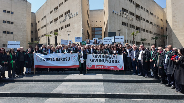 Bursa'da hukukçular öldürülen Hatice Kocaefe için ses yükseltti - Bursa Hayat Gazetesi-2