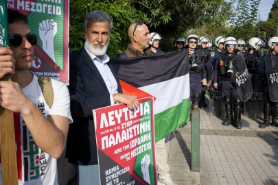 Dünya Küresel Sumud Filosu için sokakta!
