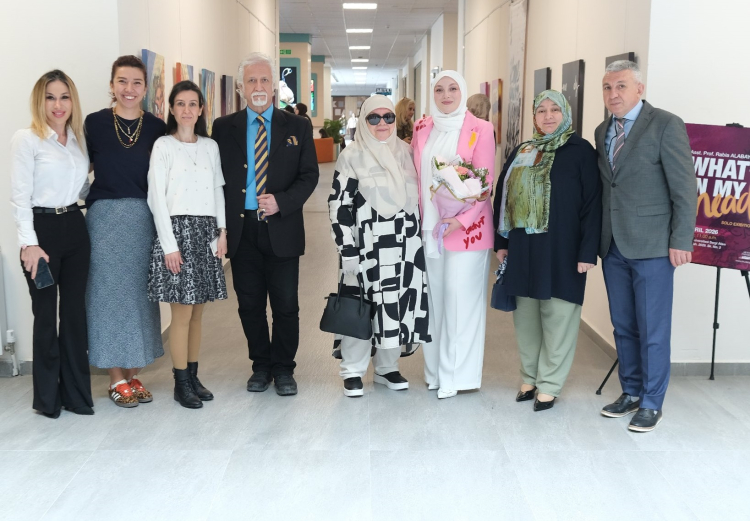 Bursa’da sanatseverleri zihinsel yolculuğa çıkaran sergi - Bursa Hayat Gazetesi-3