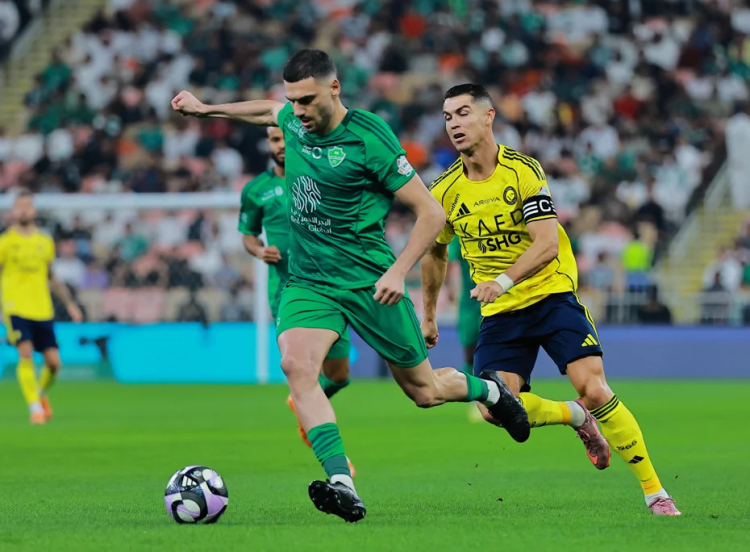 RONALDO YİNE SAHNEDE