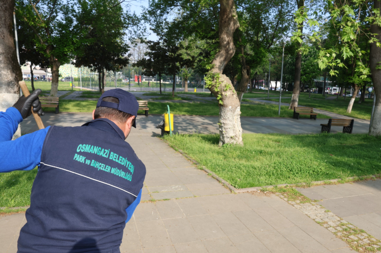 Osmangazi’de yeşil alanlara yoğun bakım ve temizlik-Bursa Hayat-2
