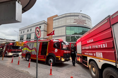 Bursa’da Hastanede Korkutan Yangın: Ekipler Seferber Oldu