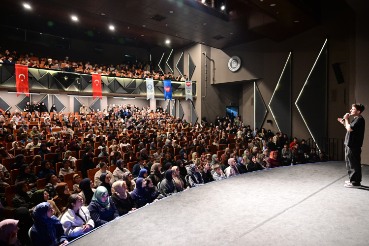 Yıldırım’da sanat ve kahkaha dolu gece -Bursa Hayat-3