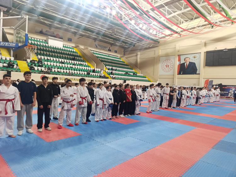 Yıldırımlı sporculardan turnuvada büyük başarı!-Bursa Hayat-2