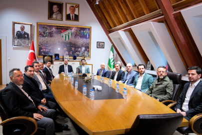 AK Parti Teşkilat Başkanı Ahmet Büyükgümüş’ten Bursaspor’a ziyaret