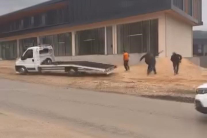 Bursa’da sözlü tartışma sopalı kavgaya dönüştü!