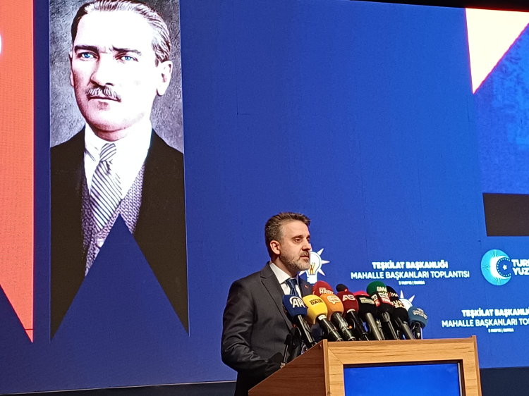 Bursa’da AK Parti buluşması! Mahalle teşkilatlarının rolü masaya yatırıldı -Bursa Hayat-4