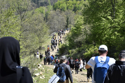 Yenişehir Doğa Yürüyüşü’nden renkli görüntüler